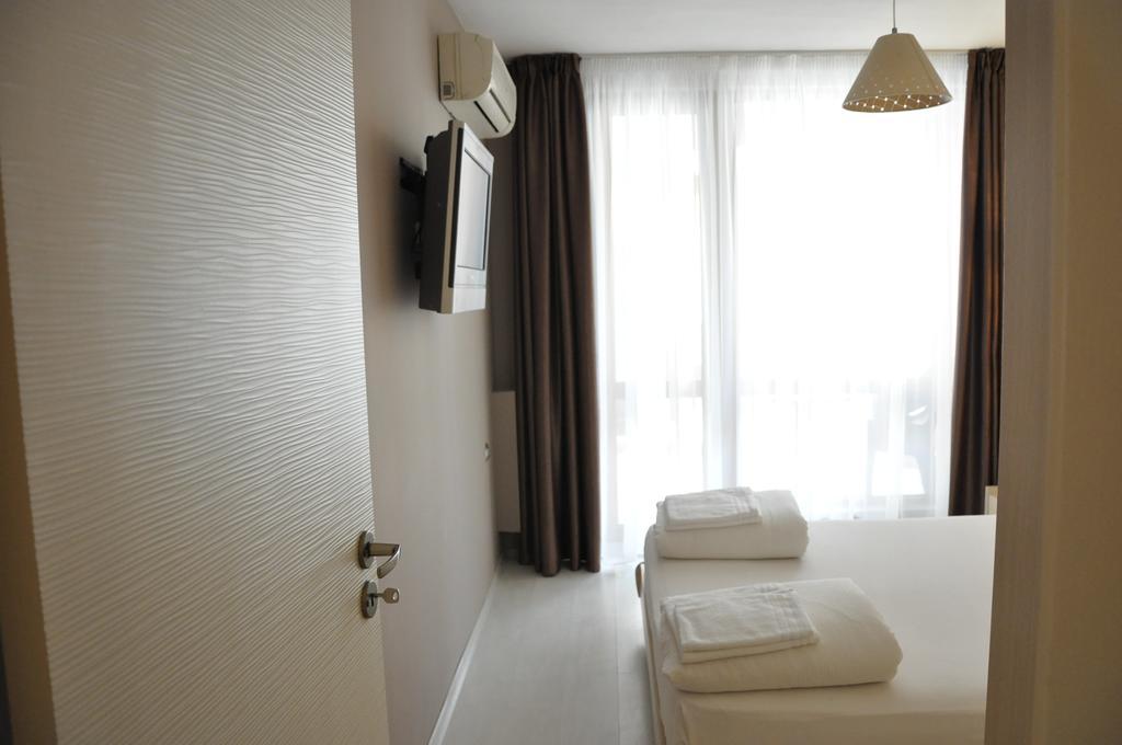 Black Sea Brееze Apartment Varna Exterior photo